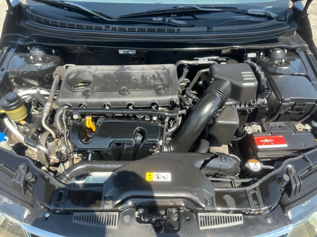 2013 Kia Forte Image 35