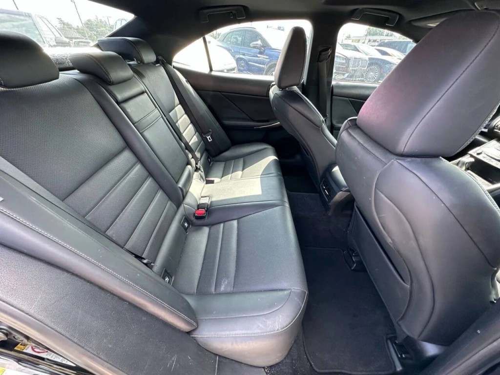 2014 Lexus IS 250 Image 14