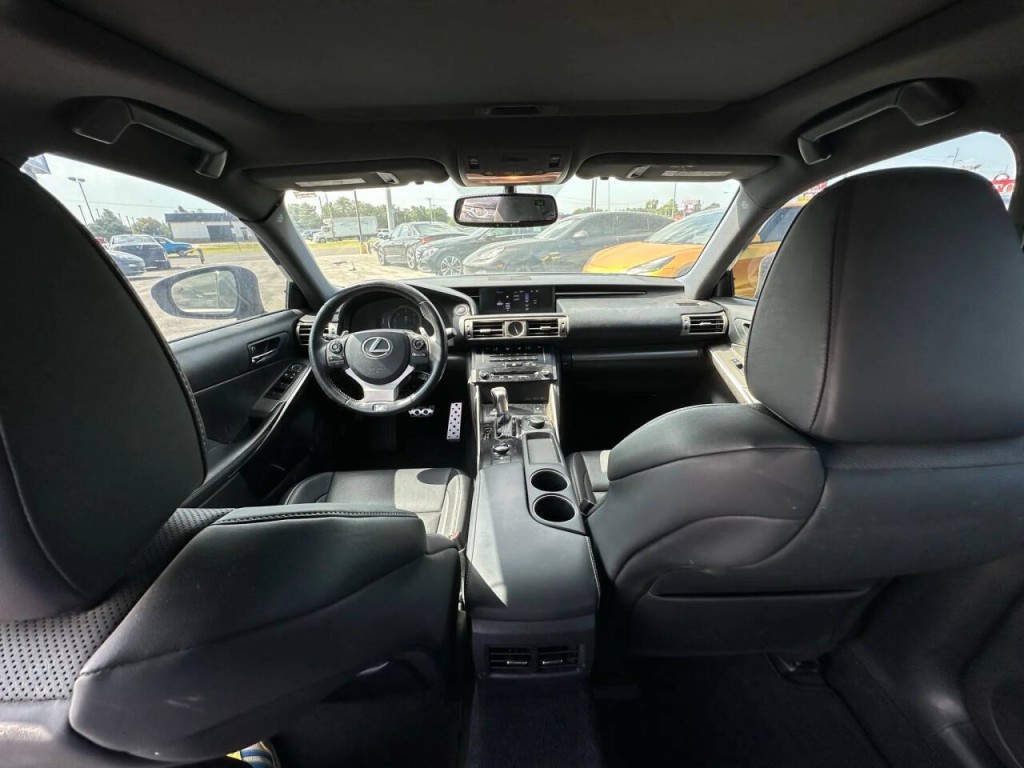 2014 Lexus IS 250 Image 15