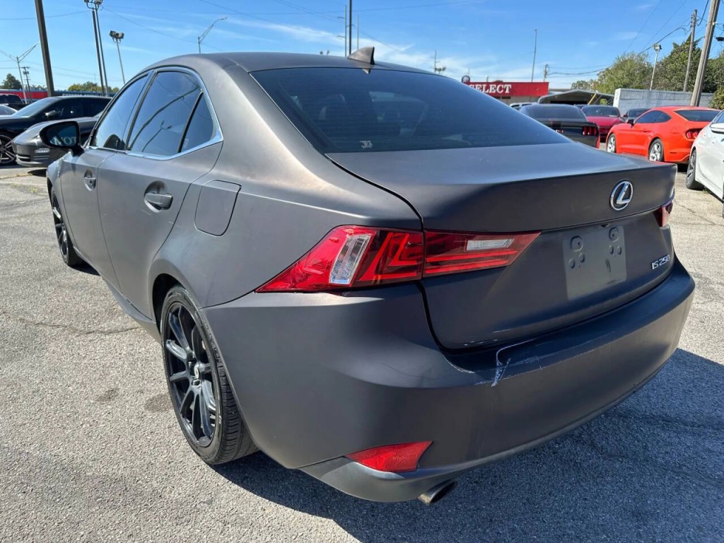 2014 Lexus IS 250 Image 33
