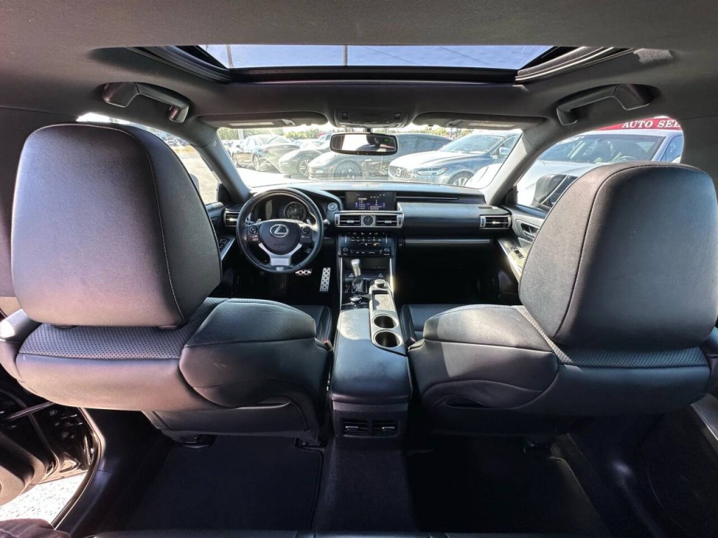 2014 Lexus IS 250 Image 15