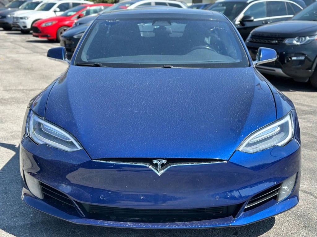 2017 Tesla Model S Image 3