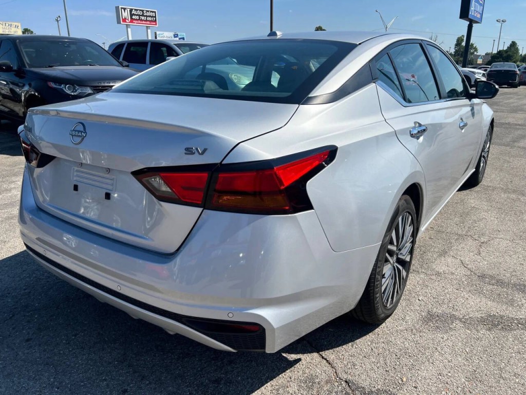 2024 Nissan Altima Image 5