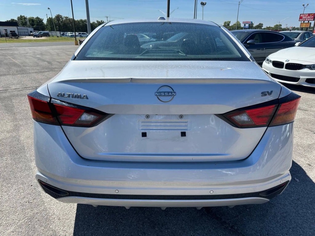 2024 Nissan Altima Image 34
