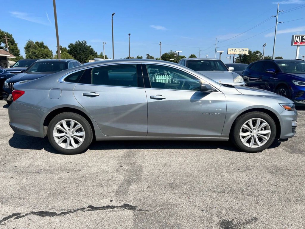 2025 Chevrolet Malibu Image 6