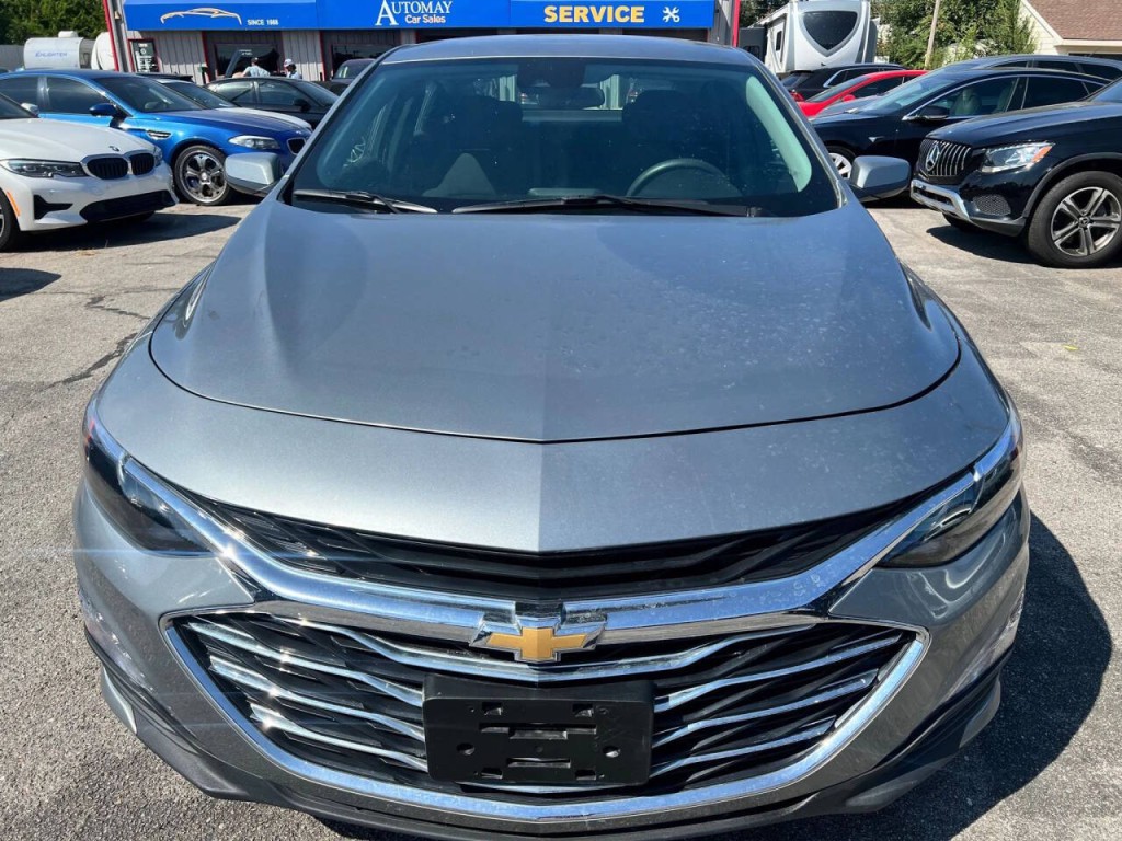 2025 Chevrolet Malibu Image 8