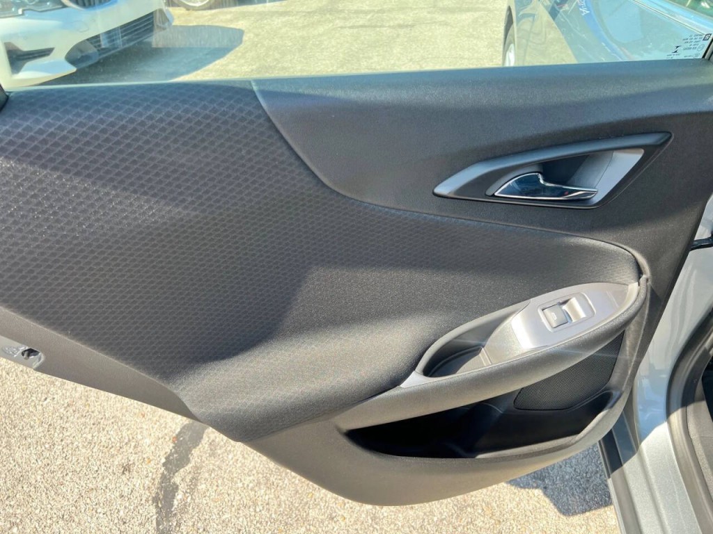 2025 Chevrolet Malibu Image 11