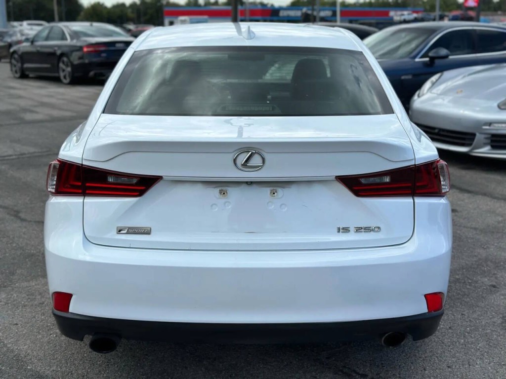2015 Lexus IS 250 Image 7
