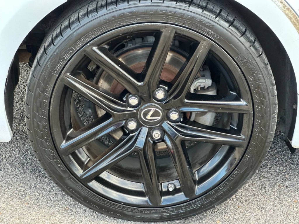 2015 Lexus IS 250 Image 26
