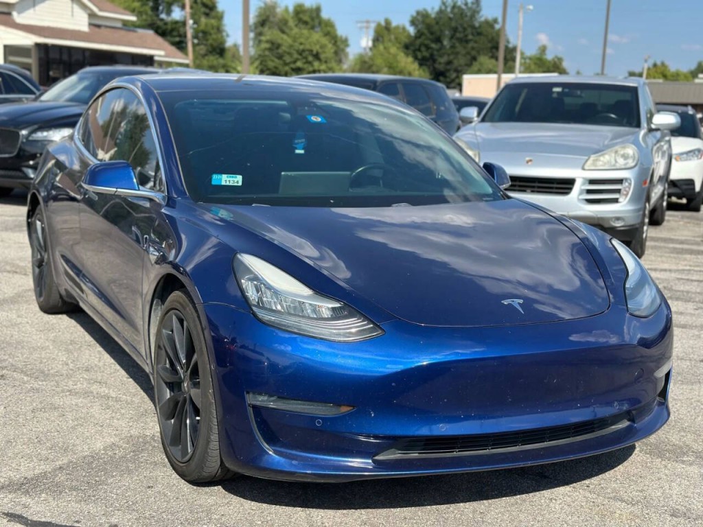 2019 Tesla Model 3 Image 4
