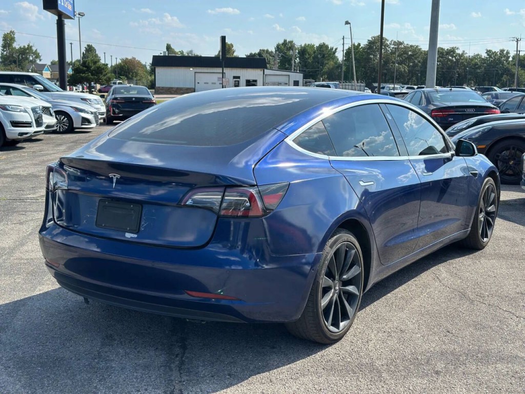 2019 Tesla Model 3 Image 6