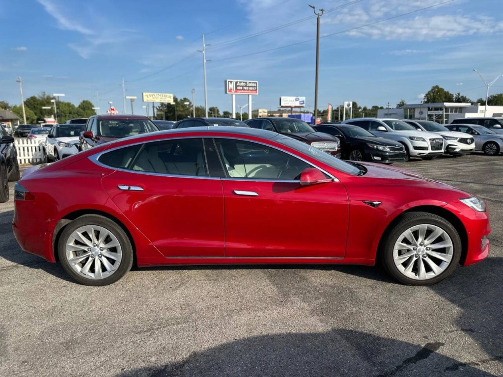 2017 Tesla Model S Image 5