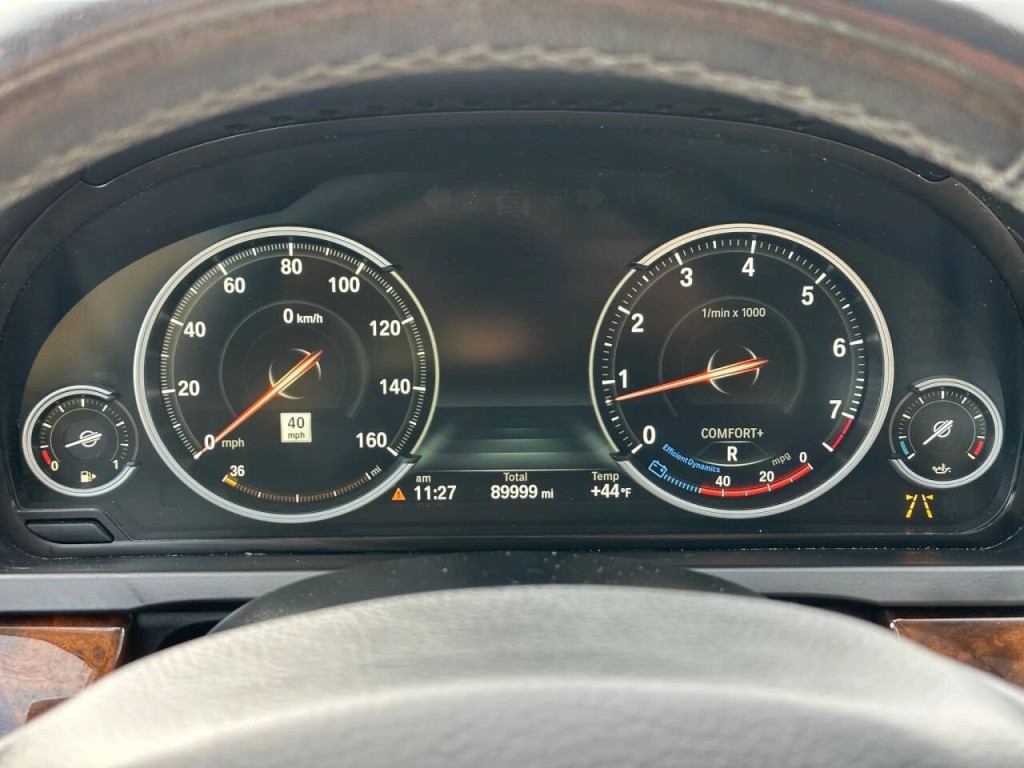 2014 BMW 7 Series Image 39