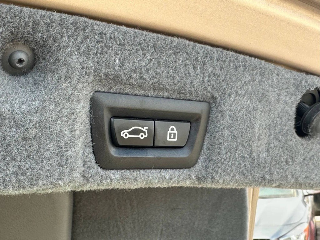 2014 BMW 7 Series Image 44