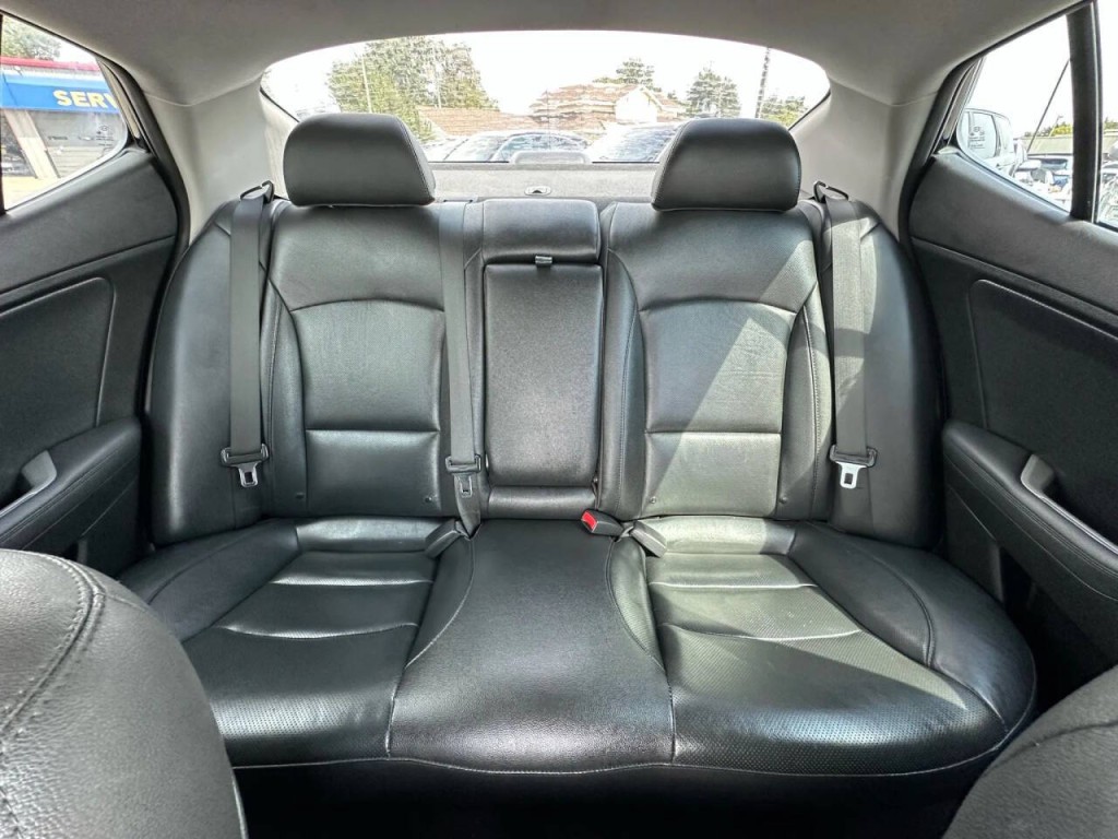 2015 Kia Optima Image 17