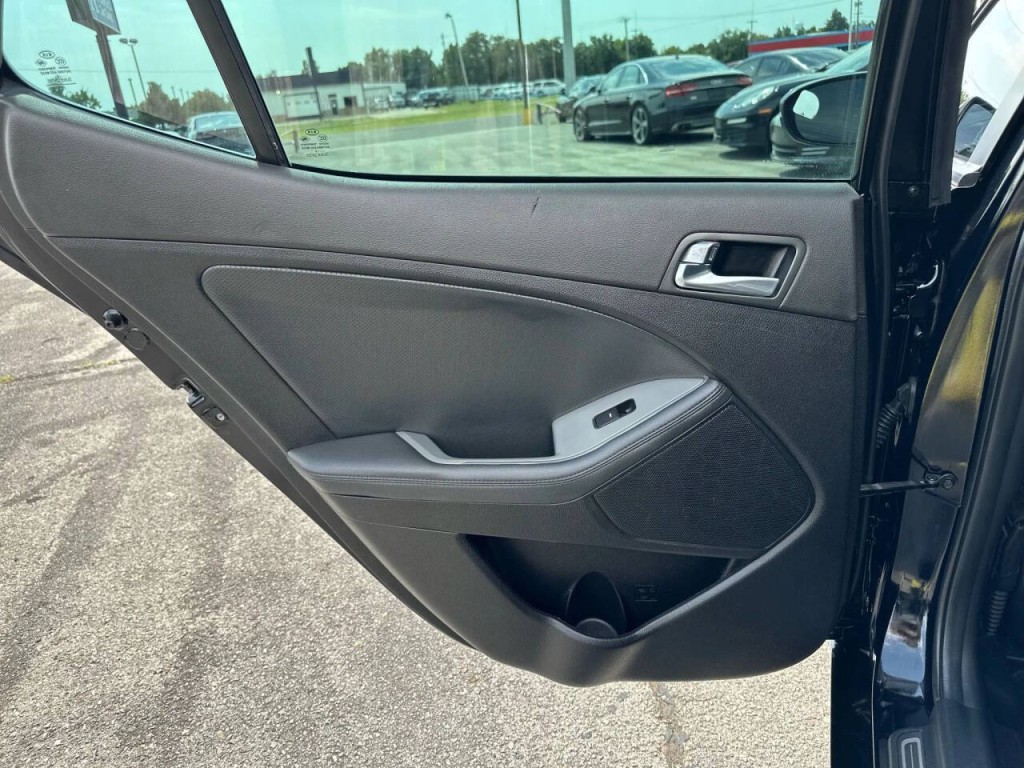 2015 Kia Optima Image 22