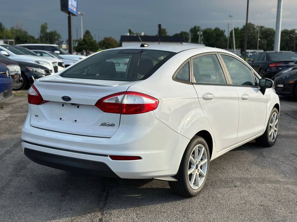 2019 Ford Fiesta Image 5