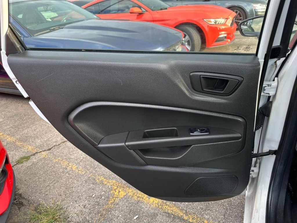 2019 Ford Fiesta Image 17