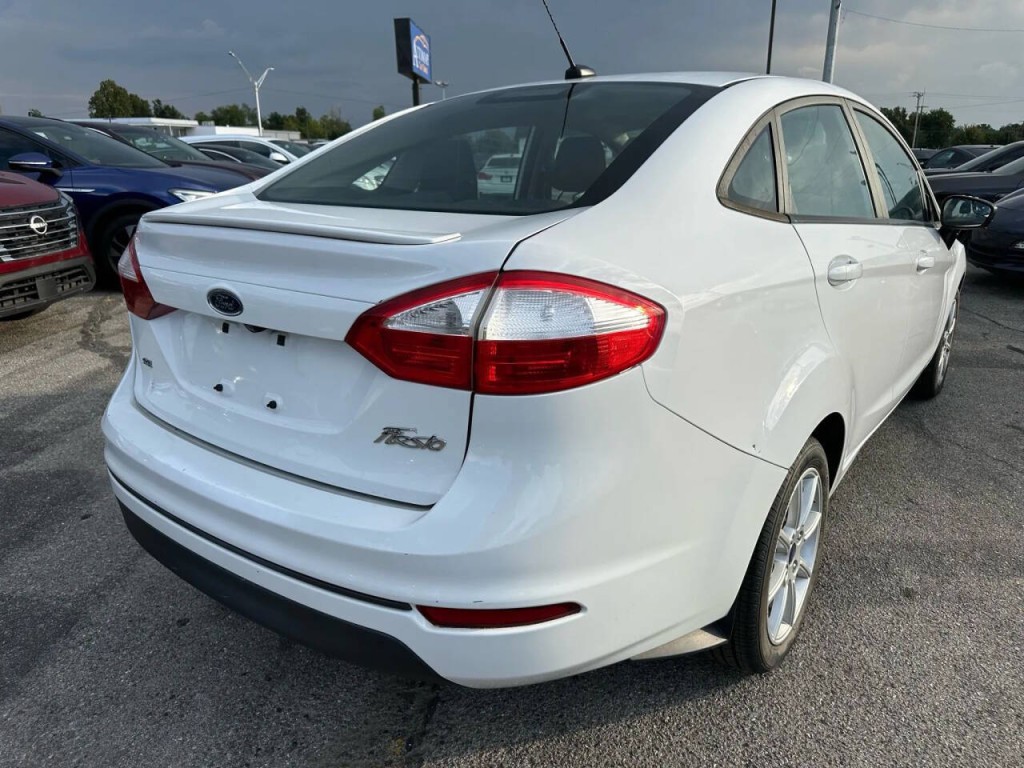2019 Ford Fiesta Image 28