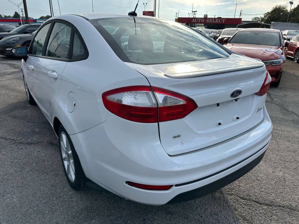 2019 Ford Fiesta Image 30