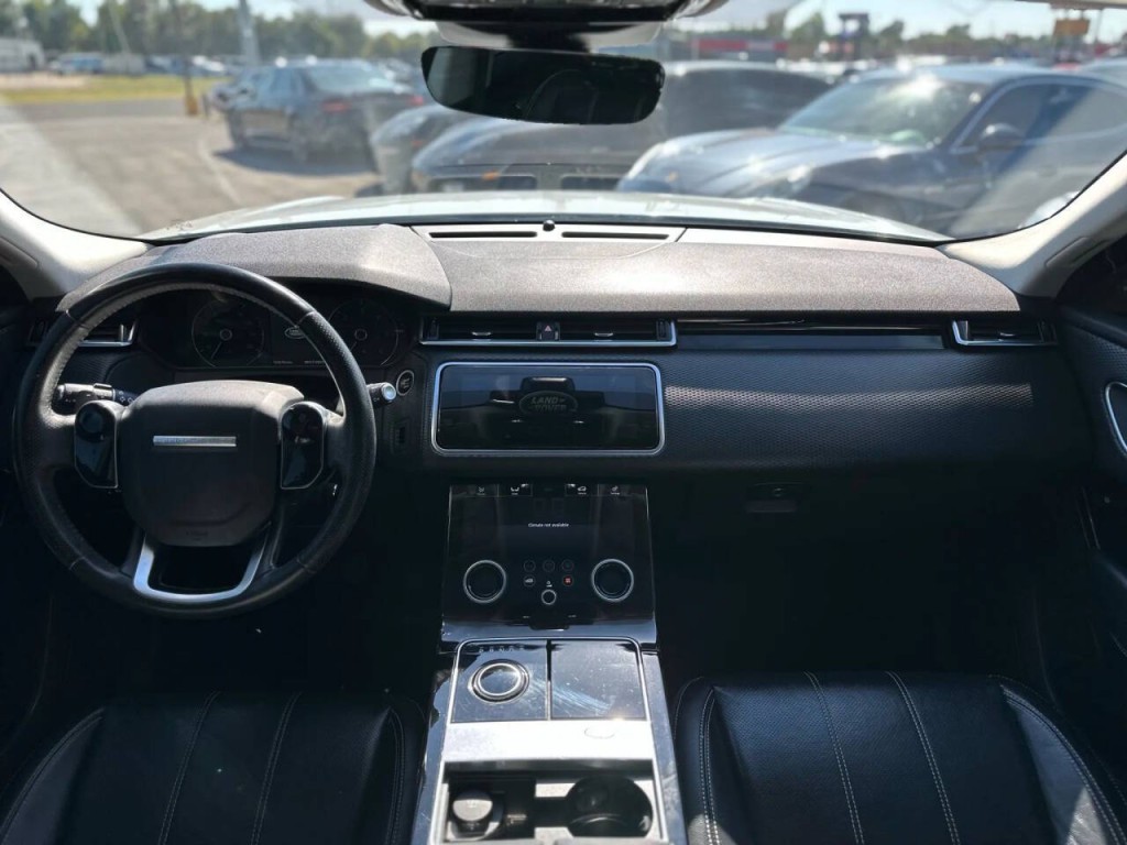 2018 Land Rover Range Rover Image 12