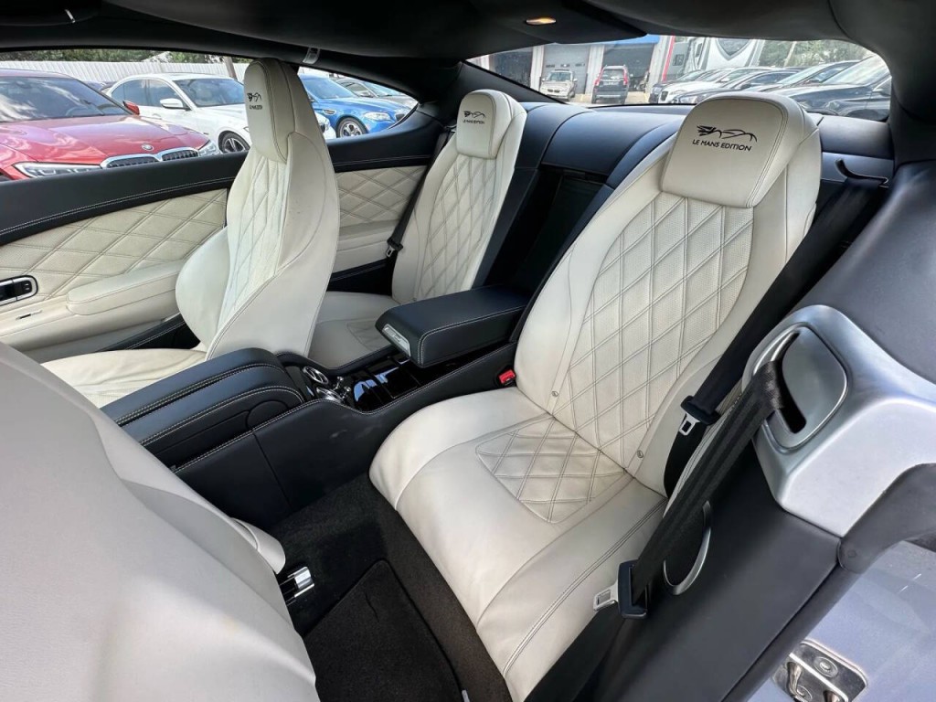 2013 Bentley Continental Image 21