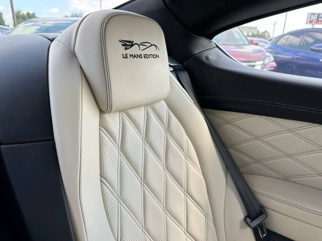 2013 Bentley Continental Image 22