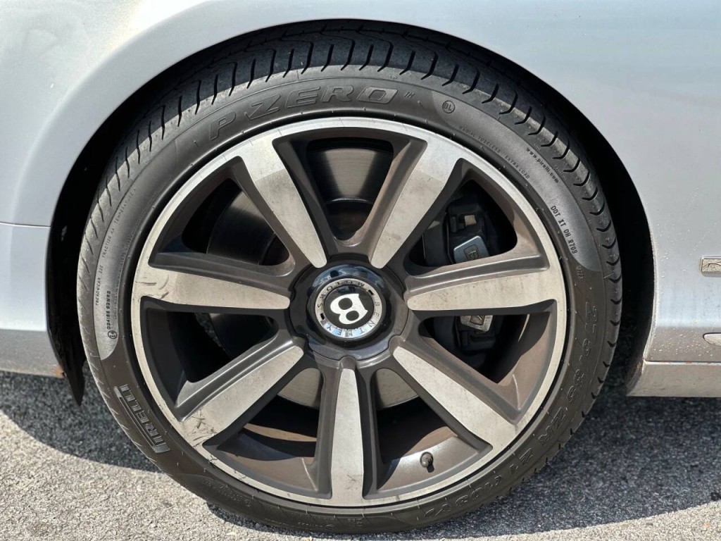 2013 Bentley Continental Image 29