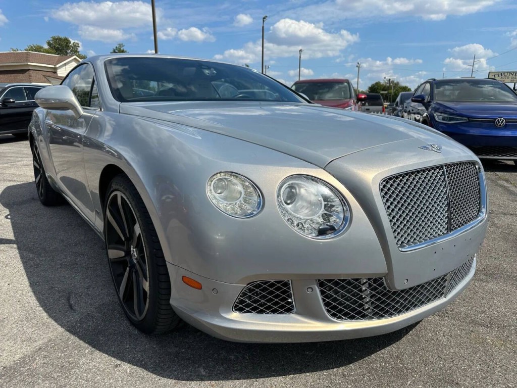 2013 Bentley Continental Image 35