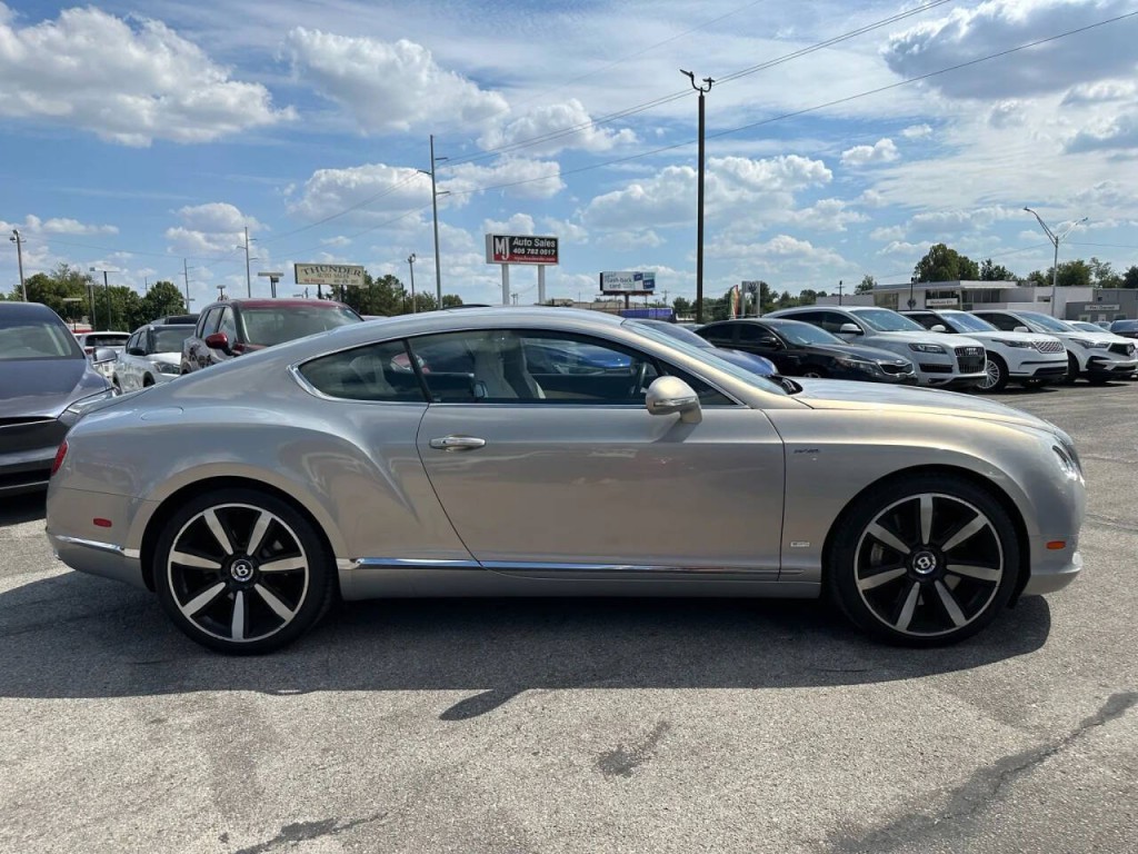 2013 Bentley Continental Image 36