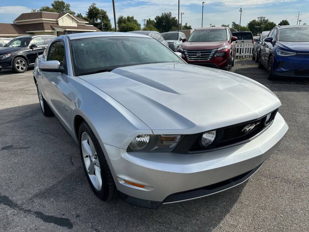 2012 Ford Mustang Image 28