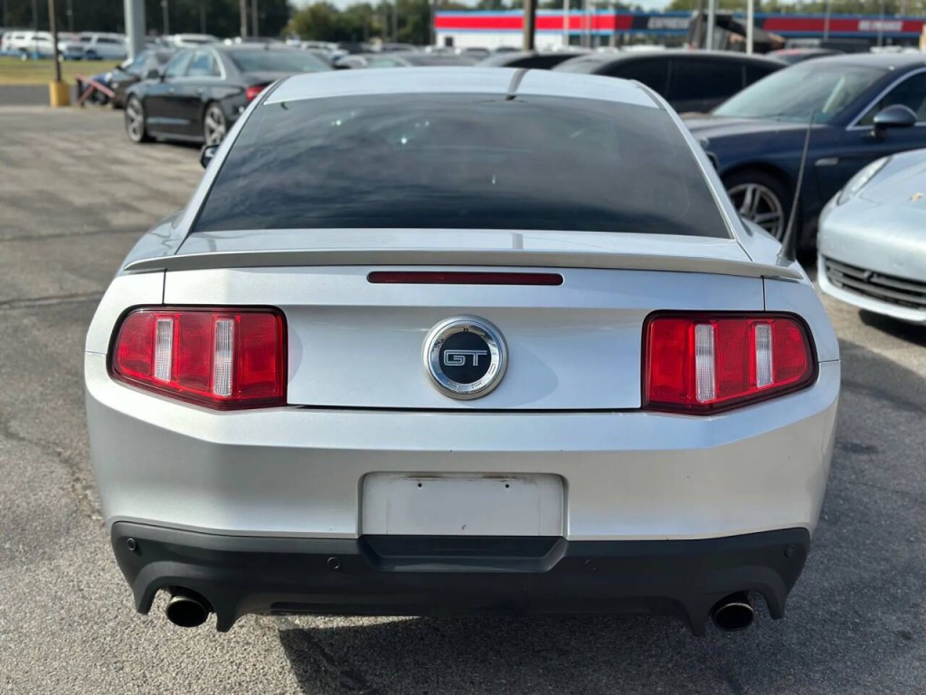 2012 Ford Mustang Image 7