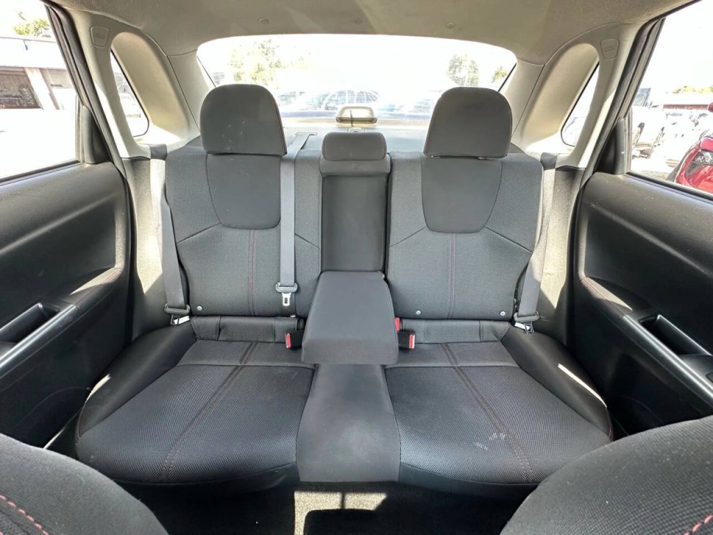 2011 Subaru Impreza Image 16