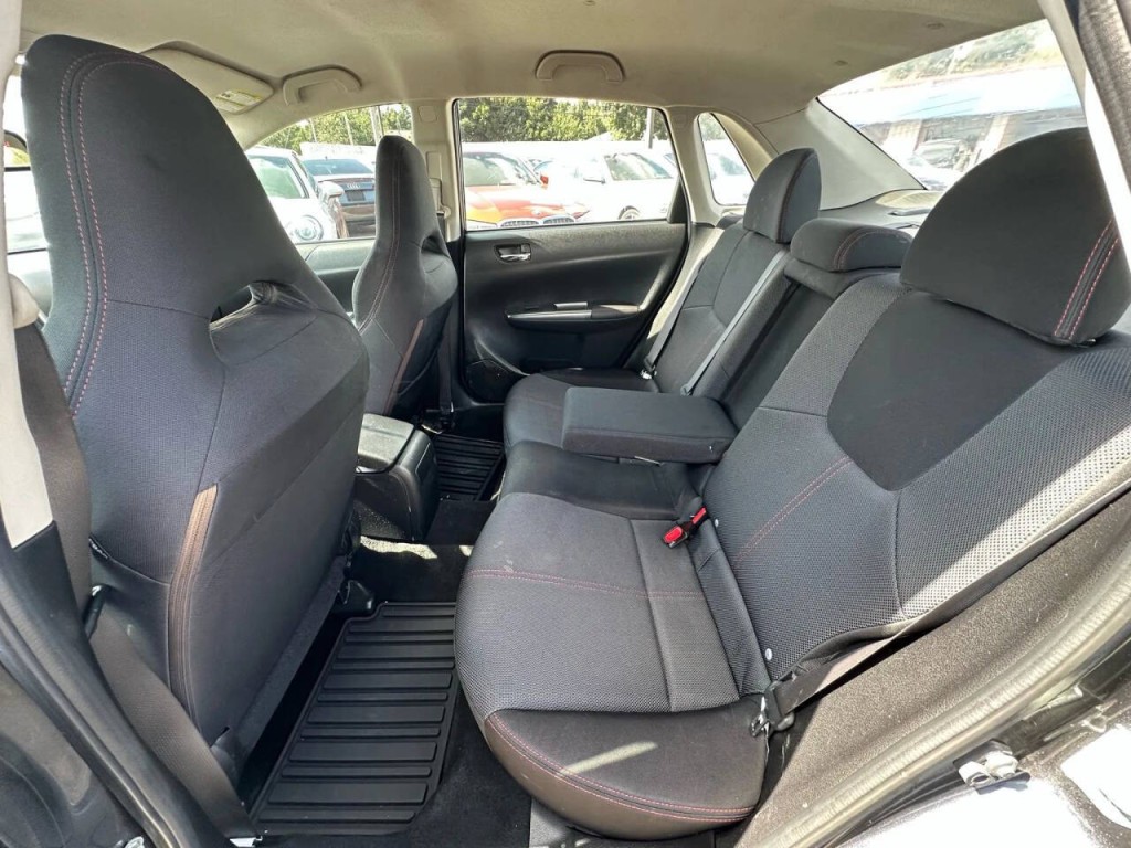 2011 Subaru Impreza Image 17