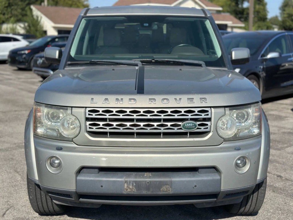 2011 Land Rover LR4 Image 3