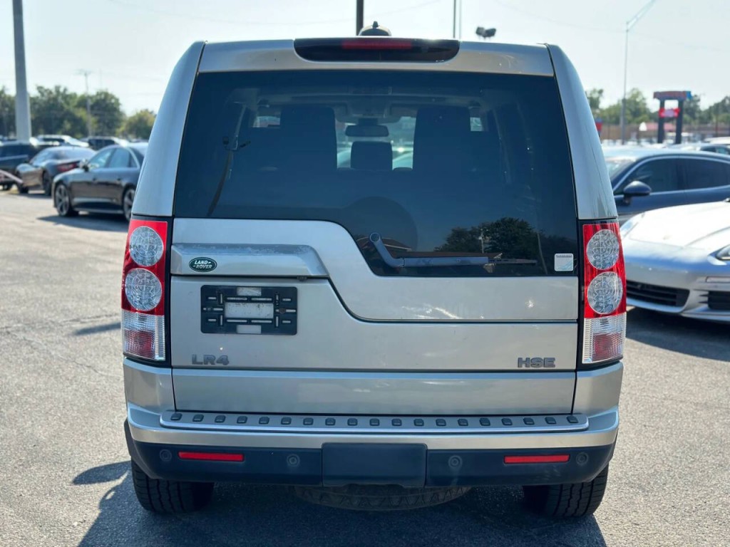 2011 Land Rover LR4 Image 7
