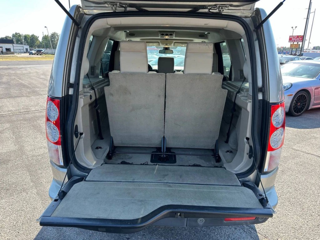 2011 Land Rover LR4 Image 20