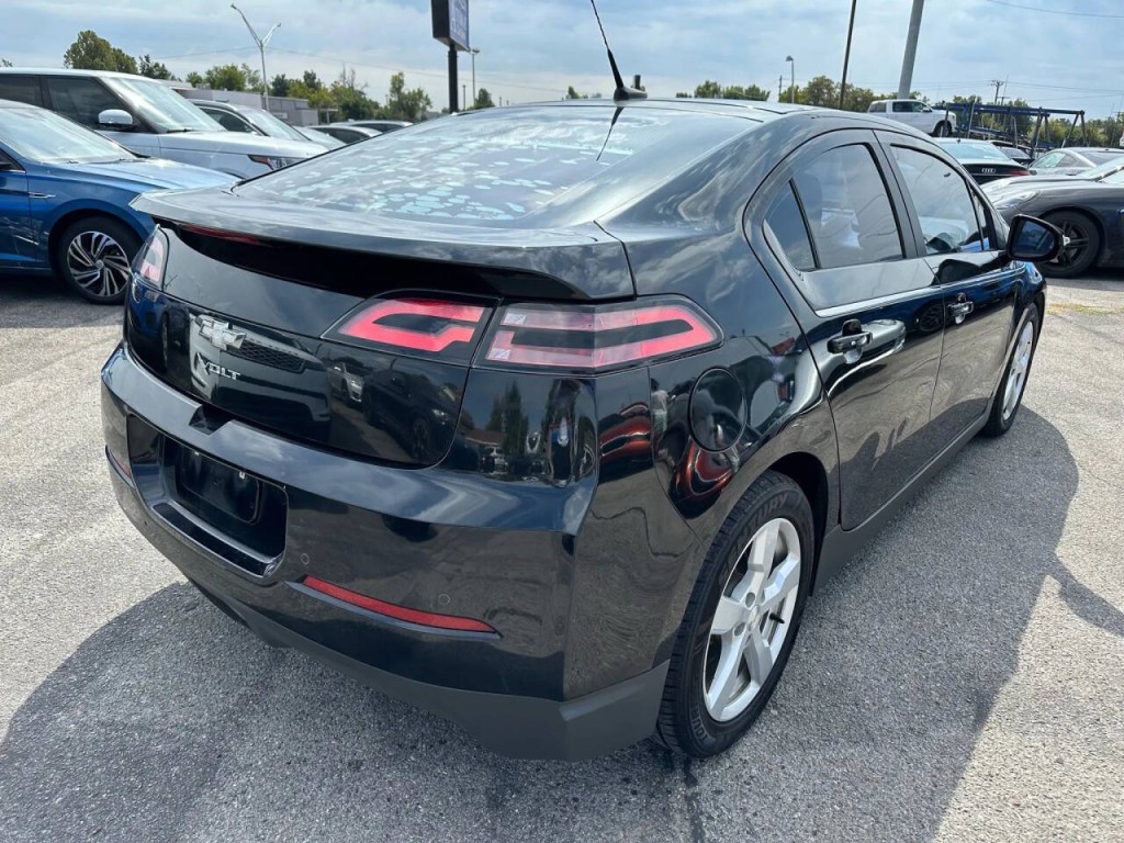 2014 Chevrolet Volt Image 32