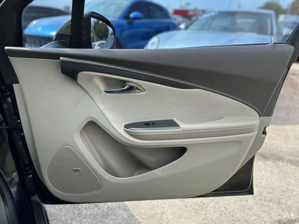 2014 Chevrolet Volt Image 22