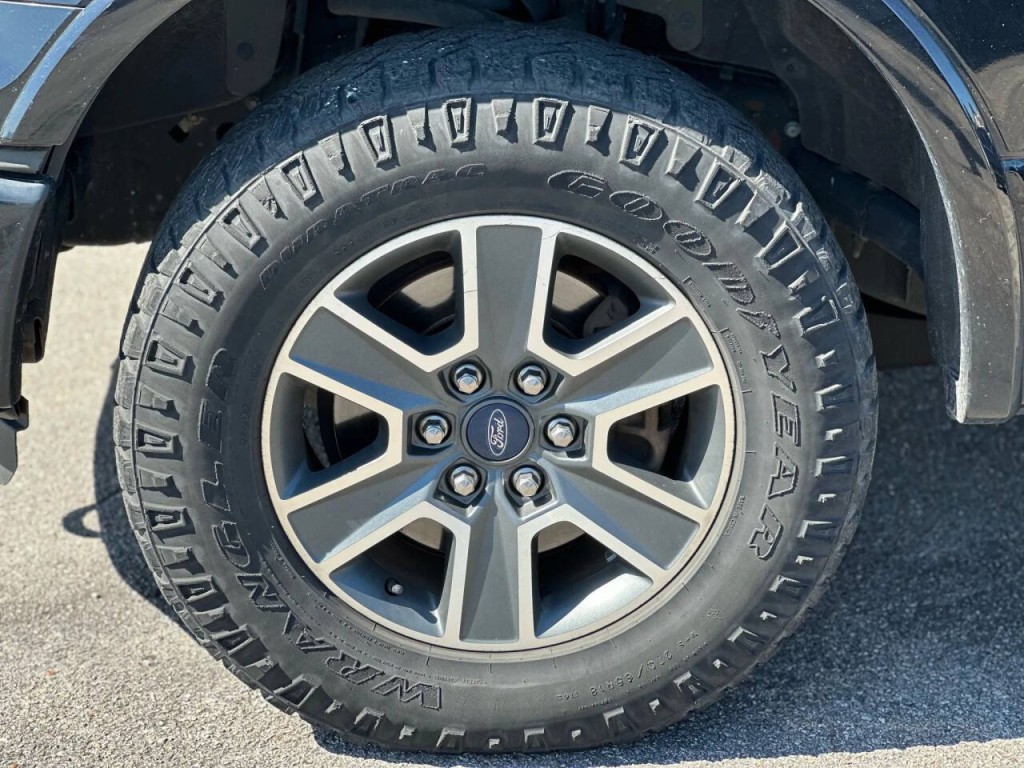 2016 Ford F-150 Image 25