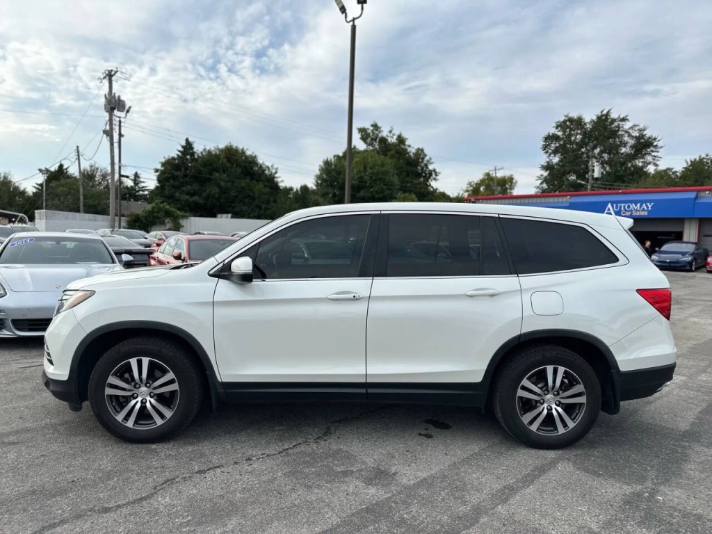 2017 Honda Pilot Image 10