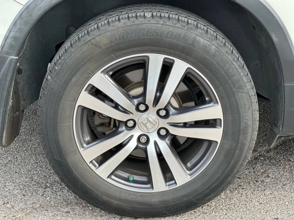 2017 Honda Pilot Image 29