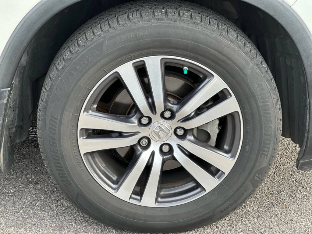 2017 Honda Pilot Image 30
