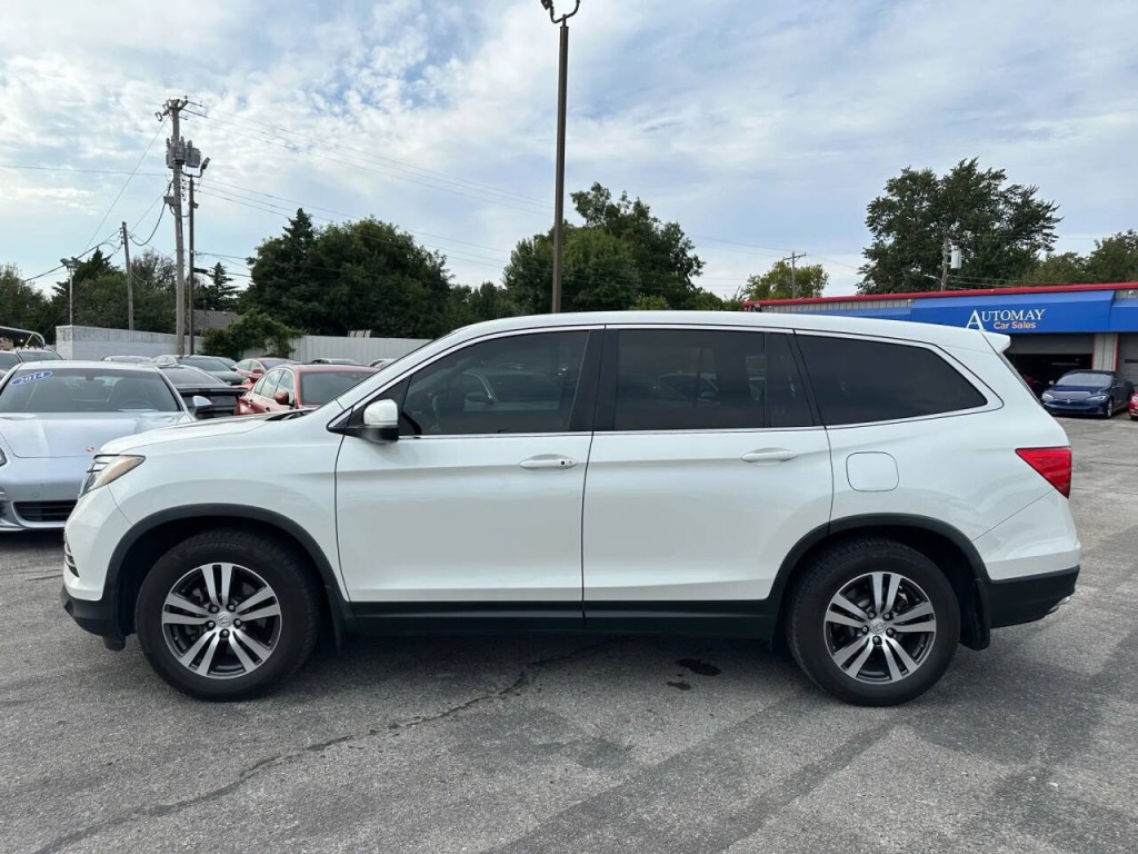 2017 Honda Pilot Image 39