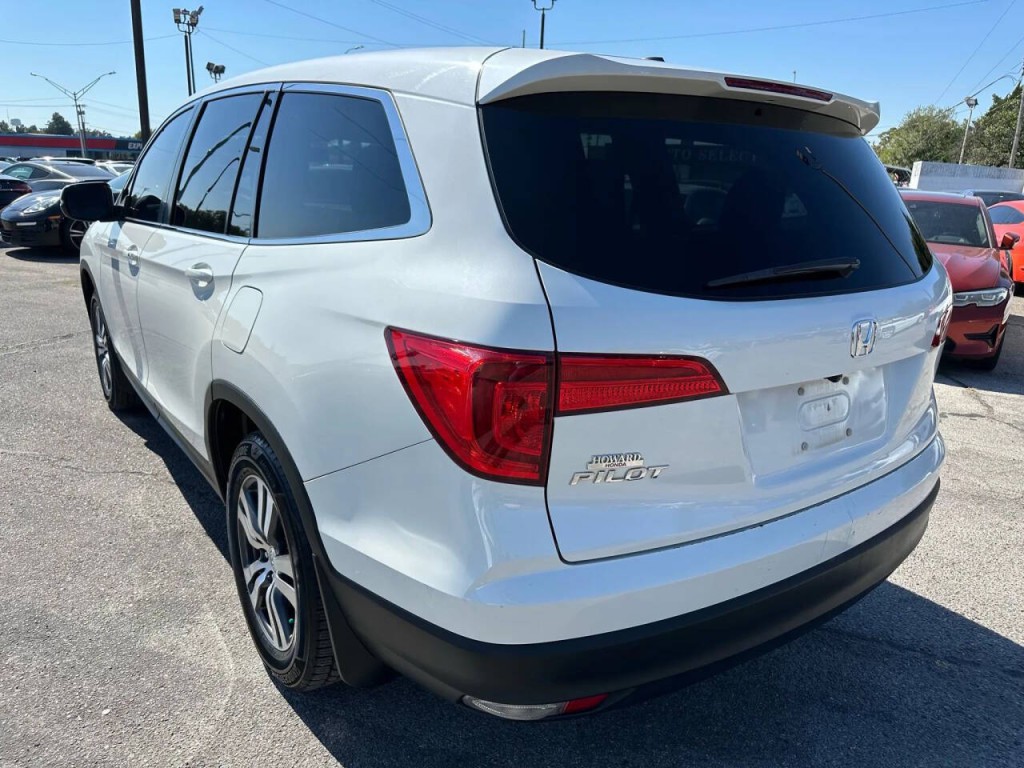 2017 Honda Pilot Image 36