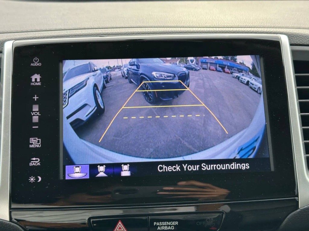 2017 Honda Pilot Image 38