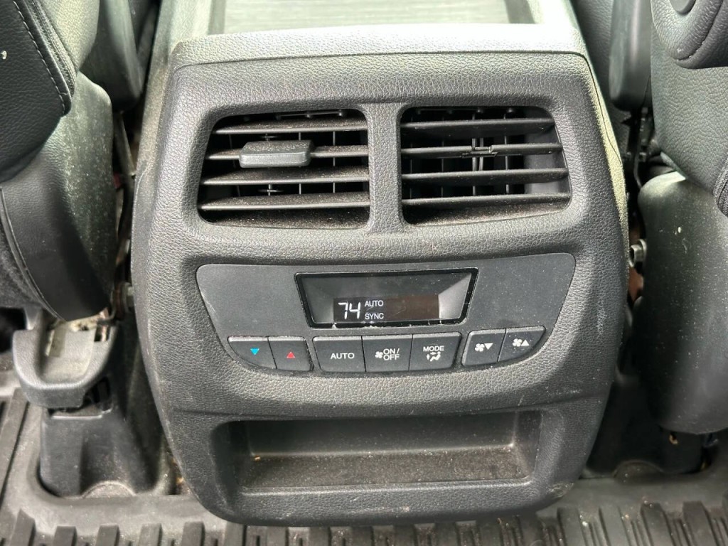 2017 Honda Pilot Image 43