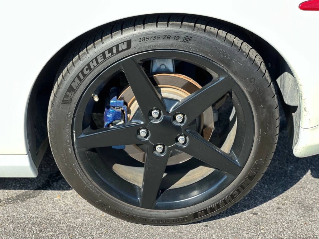 2006 Chevrolet Corvette Image 24