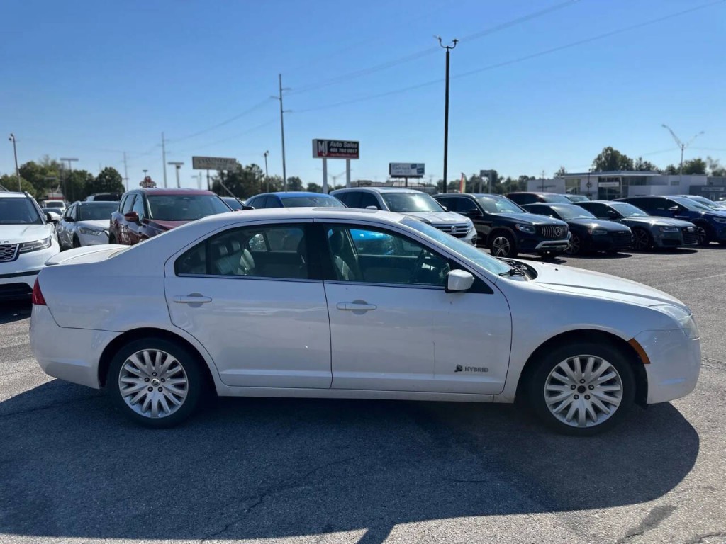 2010 Mercury Milan Hybrid Image 5