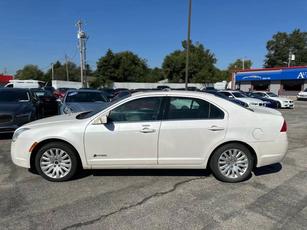 2010 Mercury Milan Hybrid Image 9